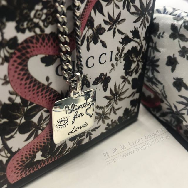 GUCCi飾品 古馳泰銀復古方牌Beind for love 吊墜項鏈 Gucci吊墜  zgbq1017